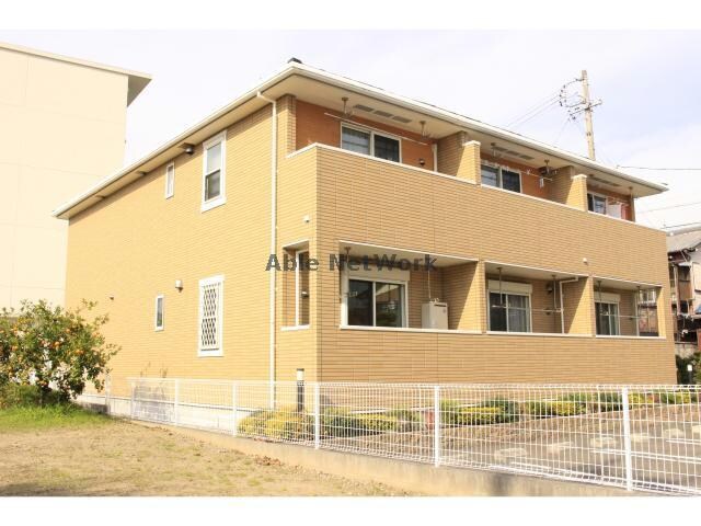 ラヴィータⅢの物件外観写真