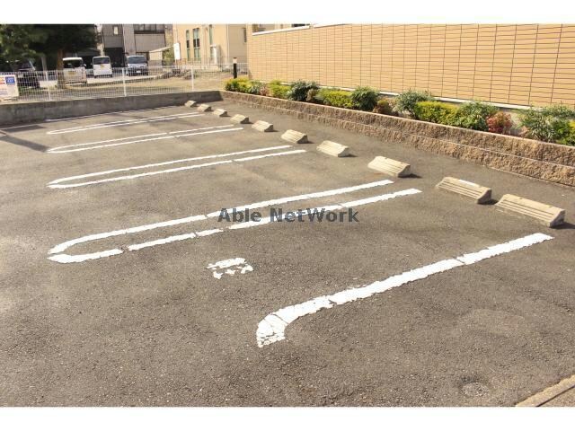 ラヴィータⅢの物件外観写真