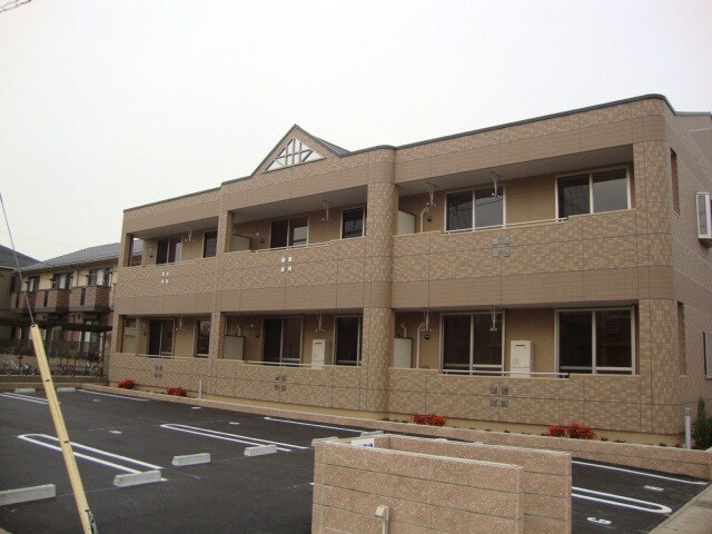 サンタプレイスの物件外観写真