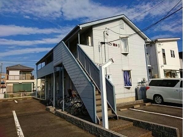 愛知県稲沢市小池３丁目の物件外観写真