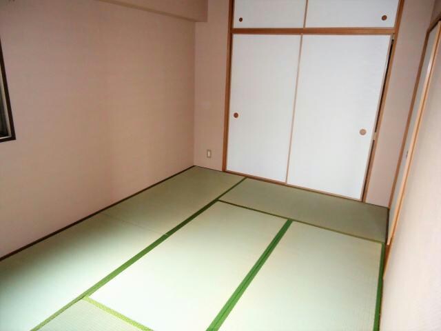 グランドミール中小田井の物件内観写真