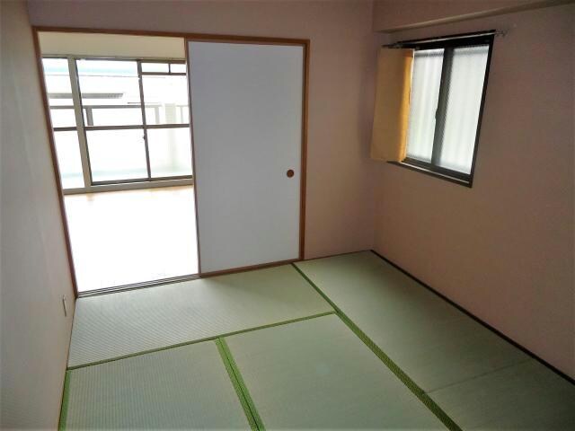 グランドミール中小田井の物件内観写真