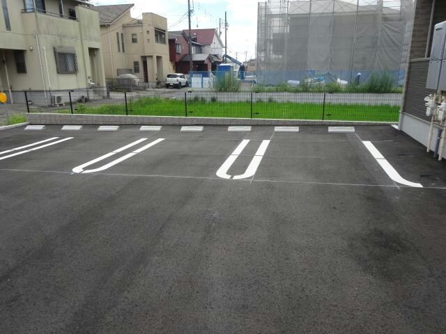 ブルックサイドの物件外観写真