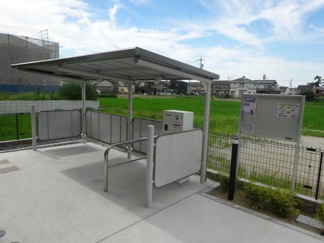 ブルックサイドの物件外観写真