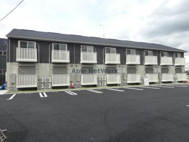 メゾン・マリオットの物件外観写真