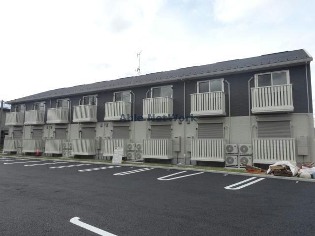 メゾン・マリオットの物件外観写真