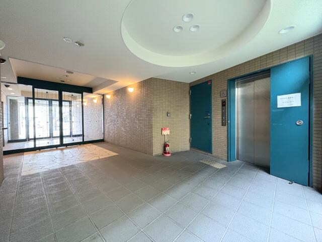 MAEKAWA BLDの物件外観写真