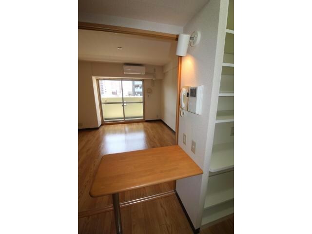 MAEKAWA BLDの物件内観写真