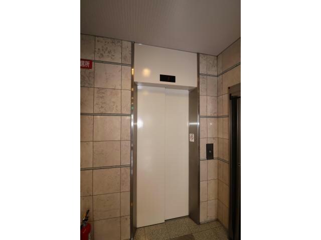 フレアコートの物件外観写真