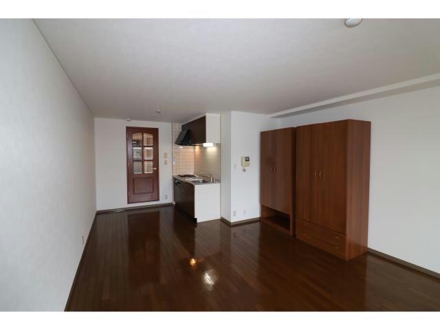 フレアコートの物件内観写真