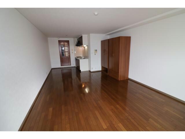 フレアコートの物件内観写真