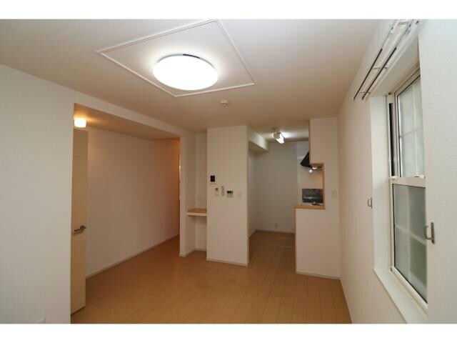 クローバーハウスの物件内観写真