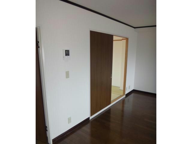 サンローゼMIYATAの物件内観写真