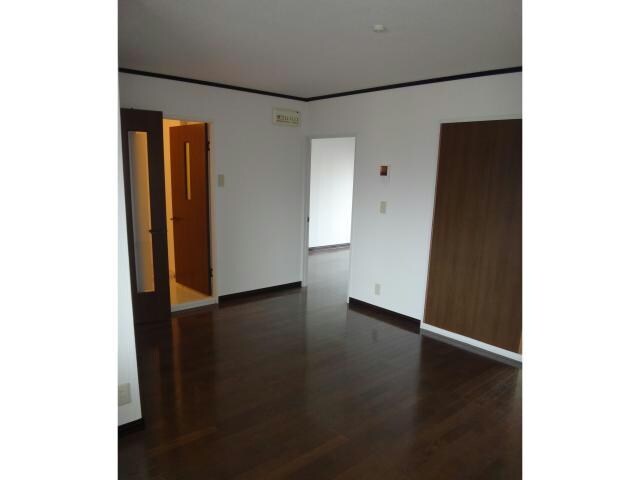 サンローゼMIYATAの物件内観写真