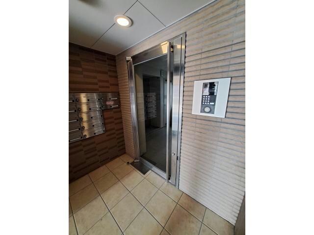 レノヴァティオの物件外観写真