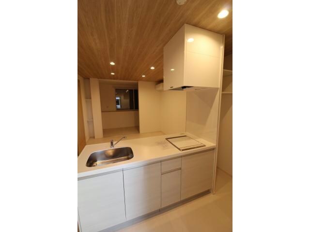 アヴァロン富田の物件内観写真