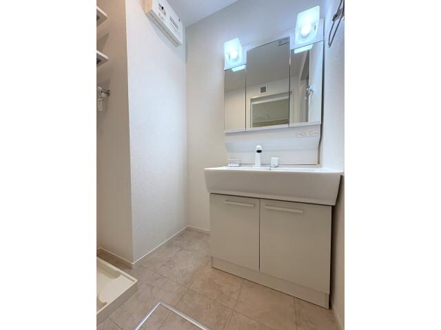 ローデア氷室の物件内観写真