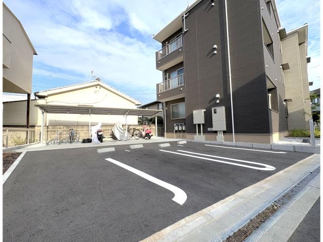 ローデア氷室の物件外観写真