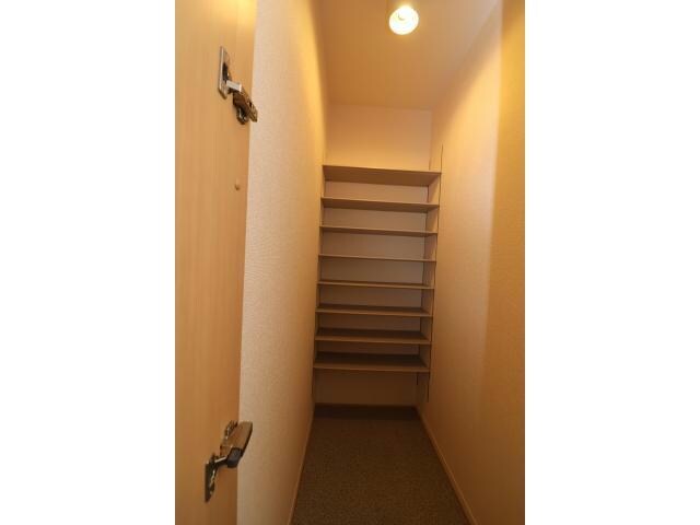 ハピネスの物件内観写真