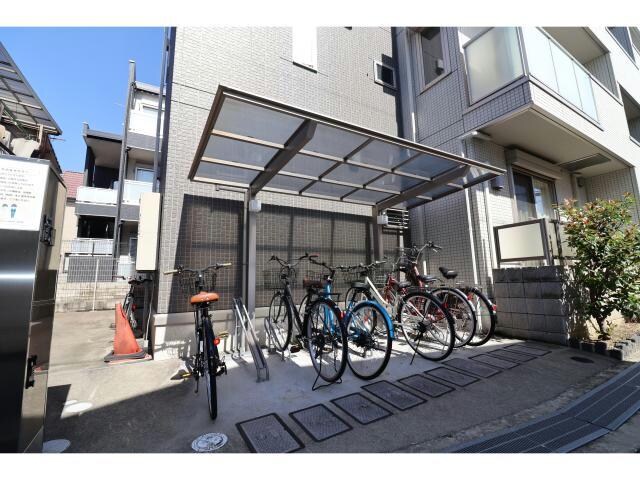 パレブロンの物件外観写真