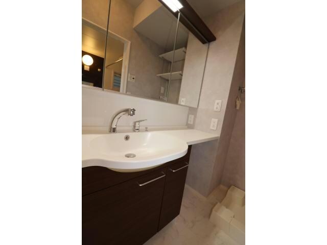 パレブロンの物件内観写真