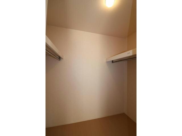 パレブロンの物件内観写真