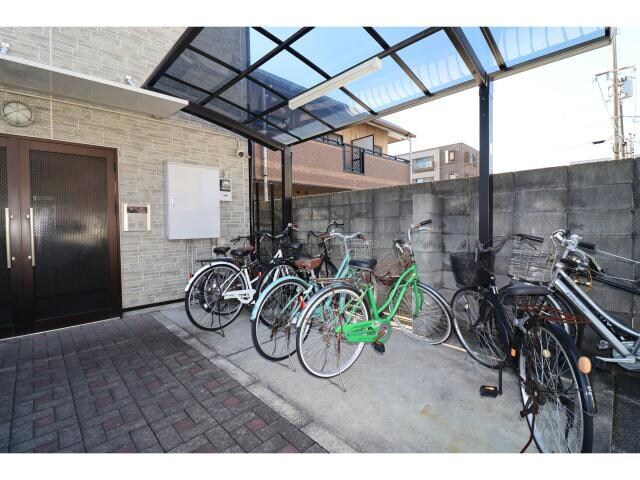 アンプルールフェールハンナハンナの物件外観写真