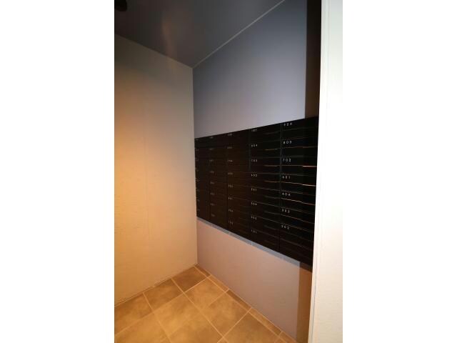 ストーリア茨木の物件外観写真