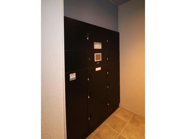 ストーリア茨木の物件外観写真