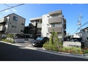 セリューアグレアブルの物件外観写真