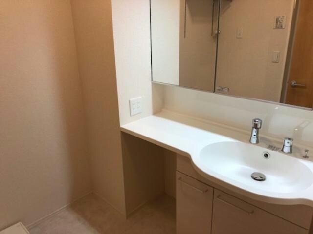 セリューアグレアブルの物件内観写真