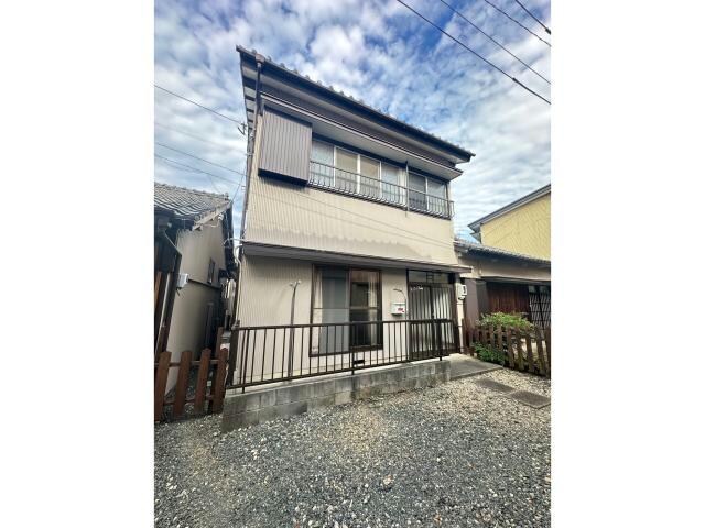 西郷町堀田様借家の物件外観写真