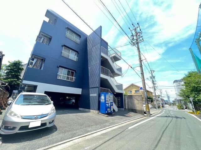 ハイツ坂上の物件外観写真