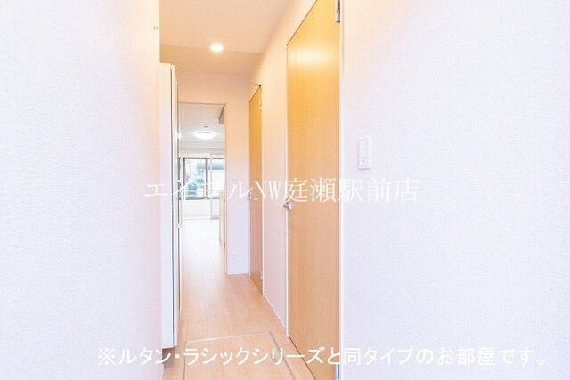 エムズガーデンＢの物件内観写真