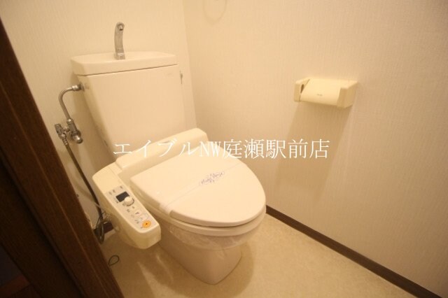 ラ・クール庭瀬の物件内観写真