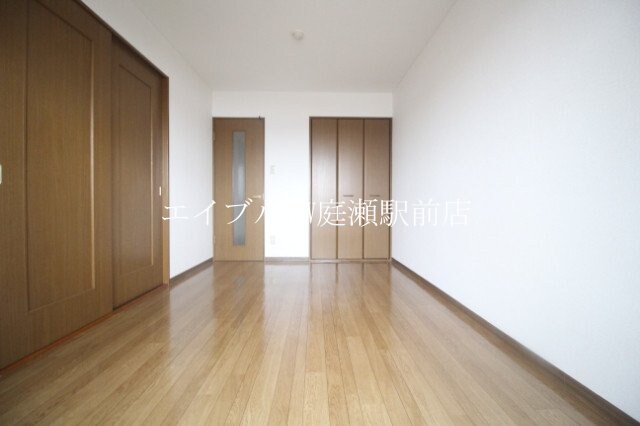 ラ・クール庭瀬の物件内観写真