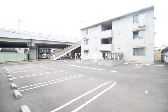 メナージュの物件外観写真