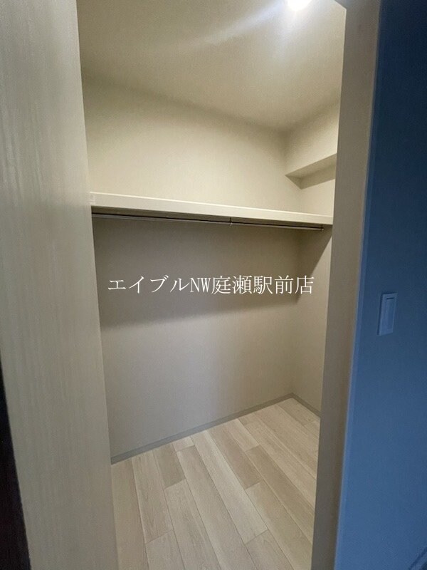 ビ・ウェル酒津公園グリーンコートの物件内観写真