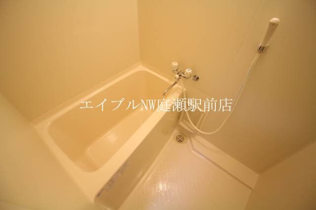 リアライズ津高の物件内観写真