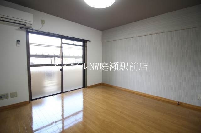 リアライズ津高の物件内観写真