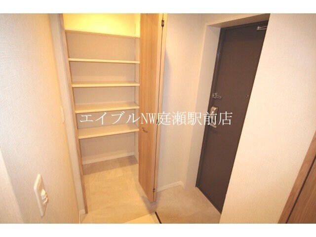 La neige　中山下の物件内観写真