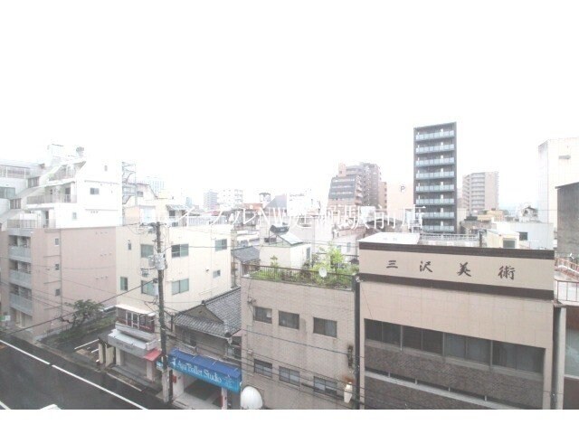 La neige　中山下の物件内観写真