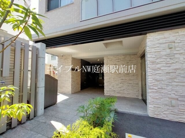 La neige　中山下の物件外観写真