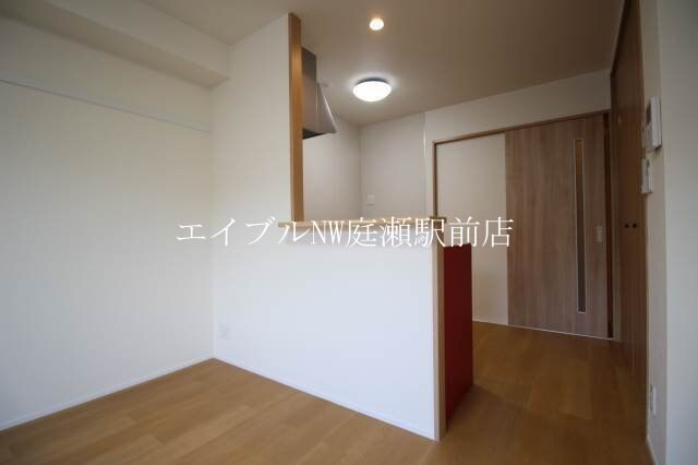 エルメゾン寿町の物件内観写真