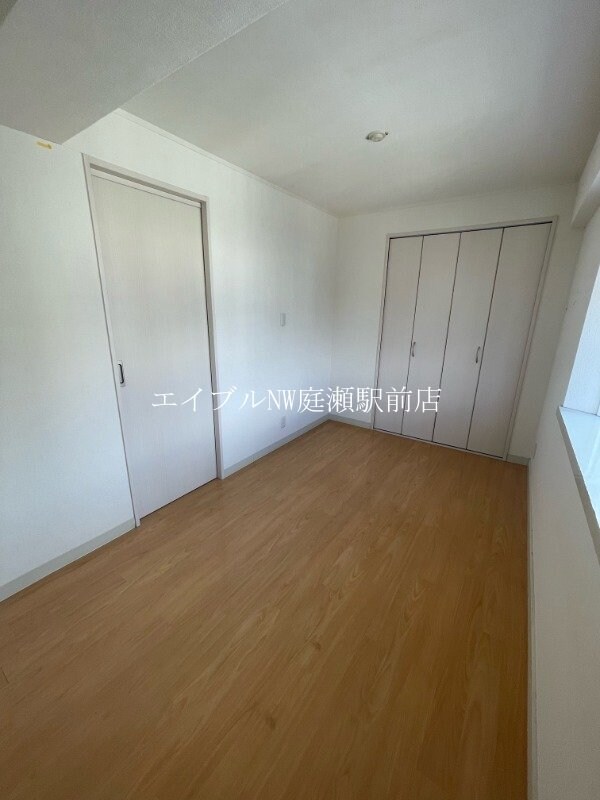 エストレーラ倉敷の物件内観写真