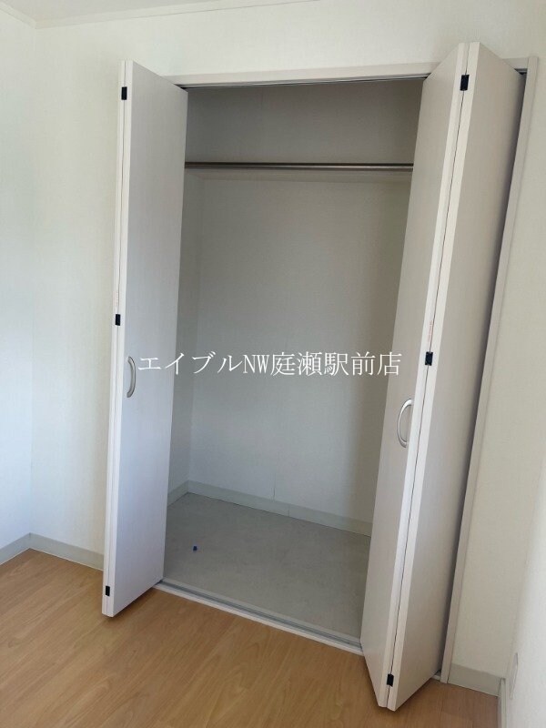 エストレーラ倉敷の物件内観写真