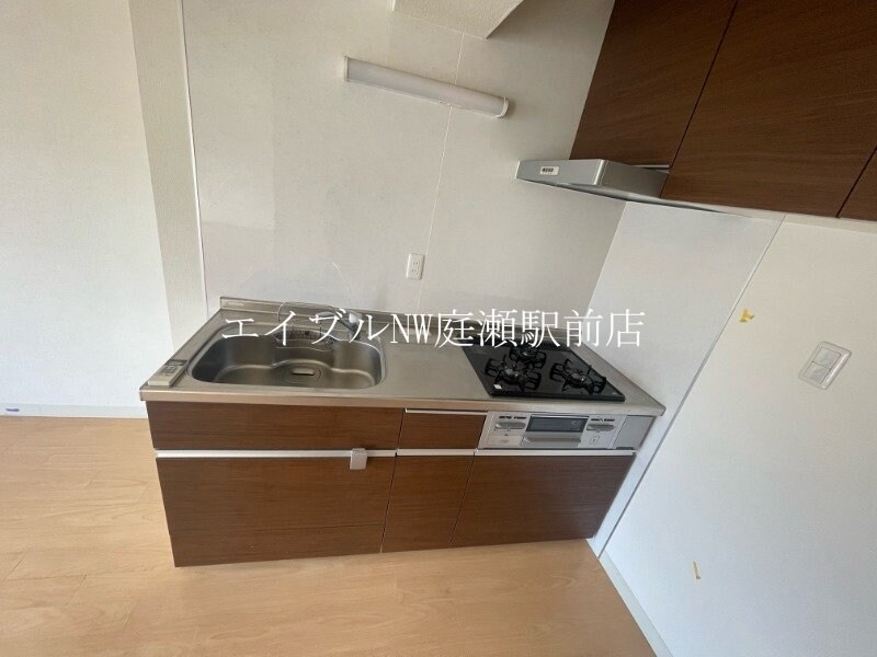 エストレーラ倉敷の物件内観写真