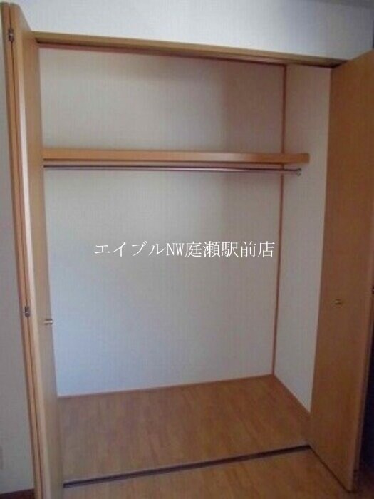 コニファーガーデン　3棟の物件内観写真