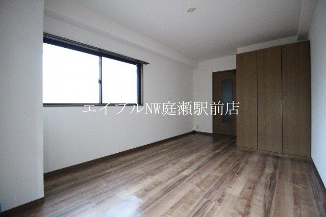 ジュネス天領Ⅰの物件内観写真