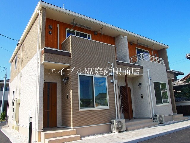 シェーン　バッハ　上富井Ｂの物件外観写真